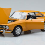Alfa Romeo 1750 GTV Żółty Norev 1:18 - image 2 of 7
