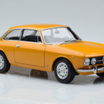 Alfa Romeo 1750 GTV Żółty Norev 1:18 - image 5 of 7