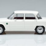 Alfa Romeo Giulia Ti Super Norev 1:18 187970 Metal - image 3 of 6