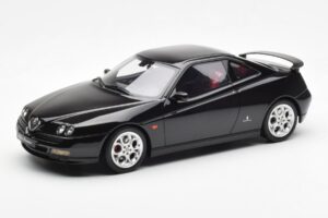 Alfa Romeo GTV V6 916 Czarny Otto 1:18 OT1057