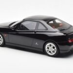 Alfa Romeo GTV V6 916 Czarny Otto 1:18 OT1057 - image 5 of 6