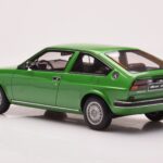 Alfa Romeo Alfasud Sprint Zielony Otto 1:18 - image 5 of 6