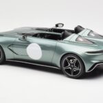 Aston Martin V12 Speedster Zielony Metallic GT Spirit 1:18 GT906 - image 5 of 6