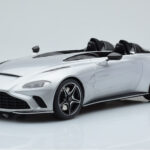 Aston Martin V12 Speedster Srebrny GT Spirit 1:18