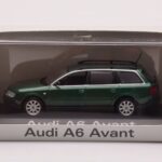 Audi A6 C5 Avant Zielony Minichamps 1:43 - image 4 of 4