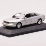 Audi A8 D2 Srebrny Zielony Pasek Minichamps 1:43 - image 2 of 4
