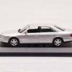 Audi A8 D2 Srebrny Minichamps 1:43