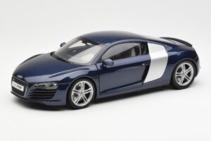 Audi R8 4.2 FSI V8 Niebieski Kyosho 1:18 09213BL