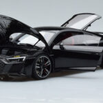 Audi R8 Performance Czarny Kengfai 1:18 - image 2 of 10