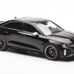 Audi RS3 8Y Sedan Czarny MCG 1:18 - image 4 of 6