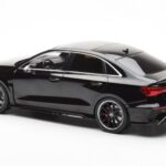 Audi RS3 8Y Sedan Czarny MCG 1:18 - image 5 of 6
