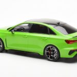 Audi RS3 8Y Sedan Zielony MCG 1:18 - image 5 of 6