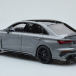 Audi RS3 8Y Sedan Performance Edition Szary GT Spirit 1:18 - image 5 of 6