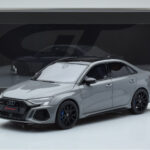Audi RS3 8Y Sedan Performance Edition Szary GT Spirit 1:18 - image 6 of 6