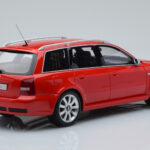 Audi RS4 B5 Avant Czerwony Otto 1:18 - image 2 of 6