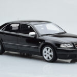 Audi S8 D2 Czarny Otto 1:18 - image 4 of 6