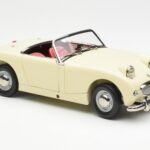 Austin-Healey Sprite Mk I Open Old English Biały Kyosho 1:18 08953EW - image 6 of 8