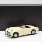 Austin-Healey Sprite Mk I Open Old English Biały Kyosho 1:18 08953EW - image 8 of 8