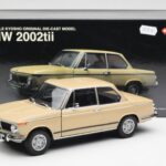 BMW 2002 Ti E10 Sahara Beżowy Kyosho 1:18 08541BG - image 8 of 8
