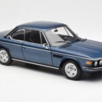 BMW 3.0 CSi E9 Niebieski Metaliczny AUTOart 1:18 - image 6 of 8