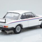 BMW 3.0 CSL E9 Biały Dealer Edition Minichamps 1:18 - image 3 of 7