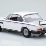 BMW 3.0 CSL E9 Biały Dealer Edition Minichamps 1:18 - image 6 of 7