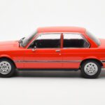 BMW 318 E21 Czerwony KK-Scale 1:18 - image 3 of 6