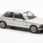 BMW 323i E21 Aspen Srebrny AUTOart 1:18 - image 6 of 8