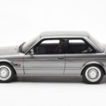 BMW 325i E30 Szary Metallic Otto 1:18 - image 3 of 6