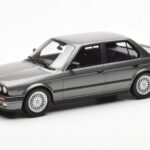 BMW 325i E30 Sedan Dolphin Szary Otto 1:18