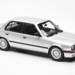 BMW 325i E30 Srebrny Otto 1:18 OT912 - image 4 of 6