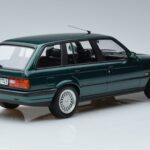 BMW 325i E30 Touring Zielony Metalik Norev 1:18 183219 Metal - image 2 of 6