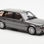 BMW 325i E30 Touring Szary Otto 1:18 - image 4 of 6