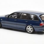 BMW 330i E46 Touring Niebieski Otto 1:18 - image 5 of 6