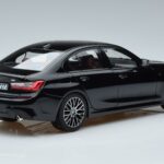 BMW 330i G20 Czarny Metalik Norev 1:18 183277 Metal - image 3 of 7