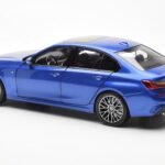 BMW 330i G20 Portimao Niebieski Metallic Norev 1:18 - image 7 of 8