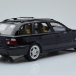 BMW 540 E39 Touring M Package Czarny Otto 1:18 - image 2 of 6