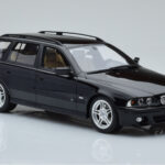 BMW 540 E39 Touring M Package Czarny Otto 1:18 - image 4 of 6