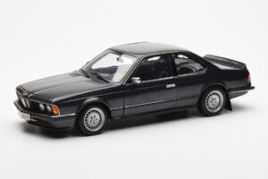 BMW 635 CSi E24 Diamant Czarny Metaliczny AUTOart 1:18 70521