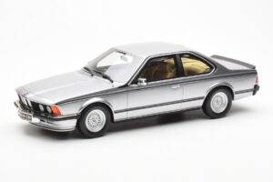 BMW 635 CSi E24 Srebrny Otto 1:18 OT313