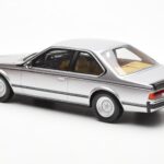 BMW 635 CSi E24 Srebrny Otto 1:18 - image 5 of 6