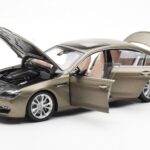 BMW 650i F06 Gran Coupe Frozen Brązowy Metallic Paragon 1:18 - image 2 of 8