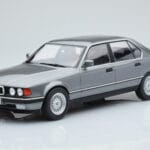 BMW 7 Series E32 740i Srebrny MCG 1:18 MCG18161 Metal