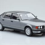 BMW 7 Series E32 740i Srebrny MCG 1:18 MCG18161 Metal - image 3 of 5