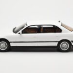 BMW 750iL E38 Asia Exclusive Biały Otto 1:18 OT836 - image 3 of 6