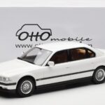 BMW 750iL E38 Asia Exclusive Biały Otto 1:18 OT836 - image 6 of 6