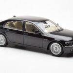 BMW 760Li E66 Czarny Kyosho 1:18 - image 6 of 9
