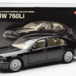 BMW 760Li E66 Czarny Kyosho 1:18 - image 9 of 9