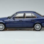 BMW Alpina B10 4.6 E34 Niebieski MCG 1:18 MCG18230 Metal - image 3 of 6
