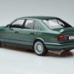 BMW Alpina B10 4.6 E34 Zielony MCG 1:18 MCG18229 Metal - image 5 of 6